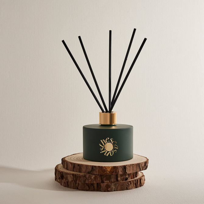 The Seasonist In Copper Woods Fragrant Reed Diffuser 200ml