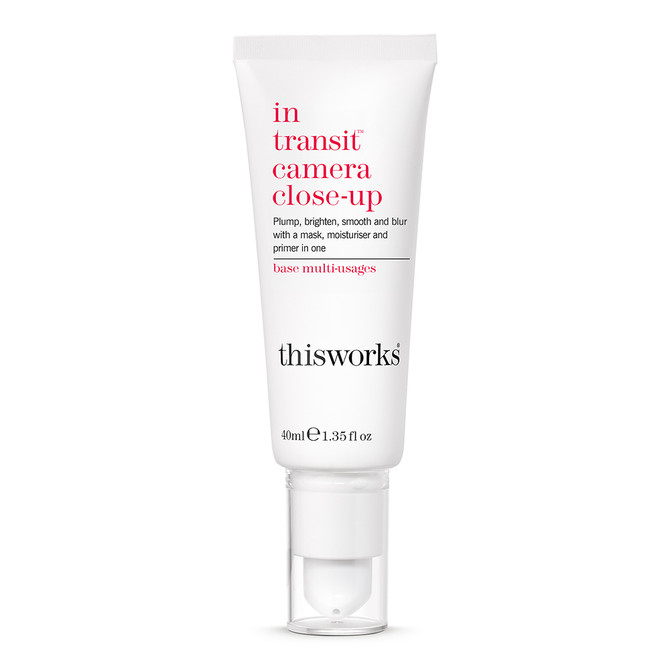 This Works In Transit Camera Close Up 40ml