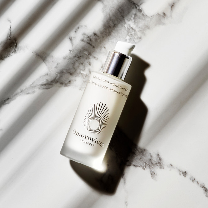 ラス１新品Omorovicza Illuminating Moisturizer Illuminating Moisturizer – Omorovicza