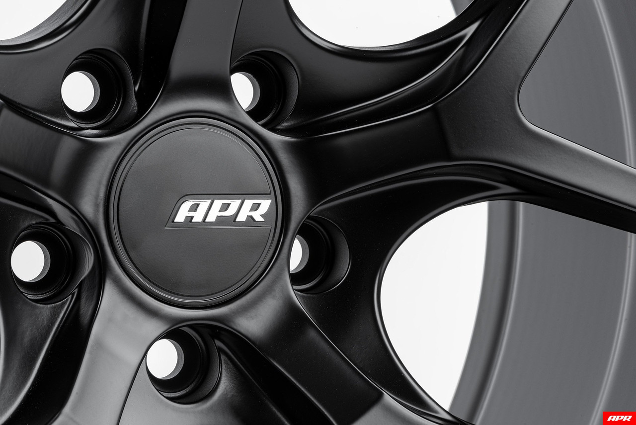 APR A01 Flow Formed Wheel (18x9)