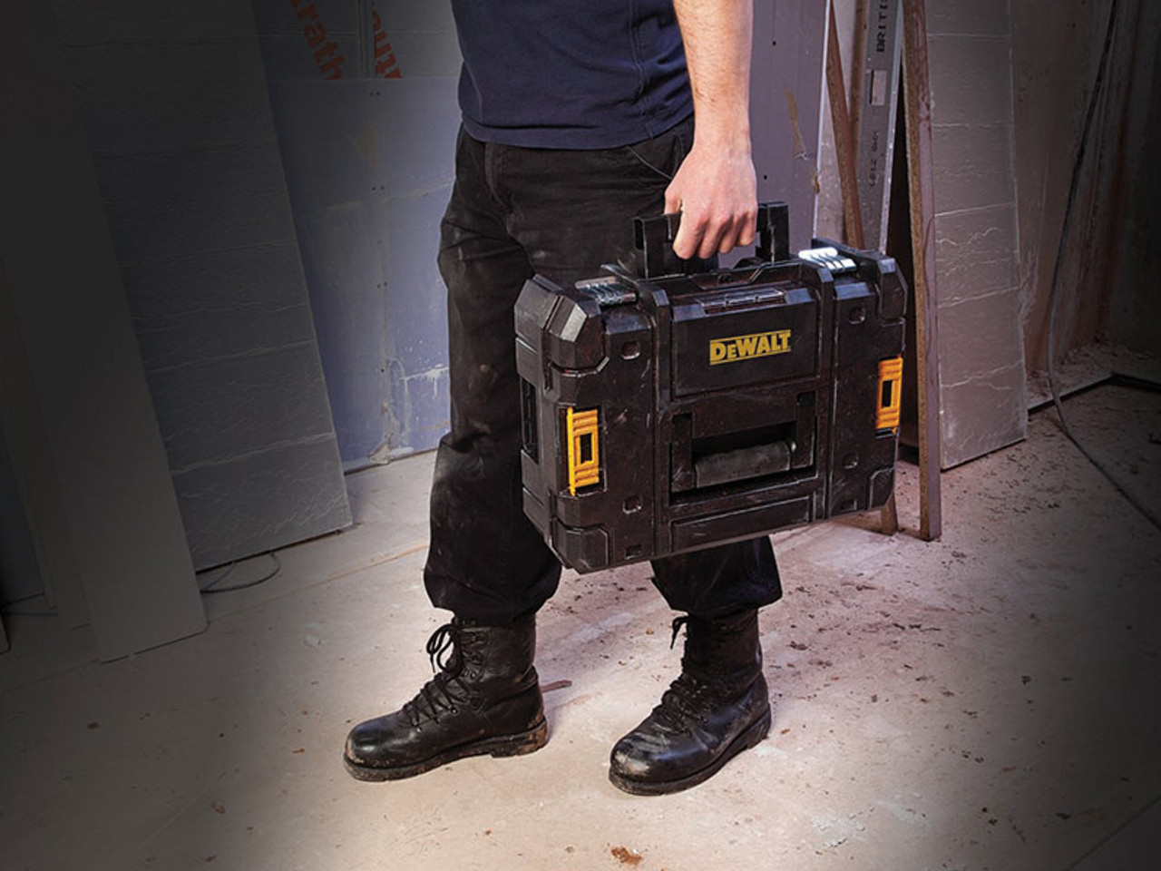 DeWALT TSTAK  II Toolbox (Suitcase Flat Top)