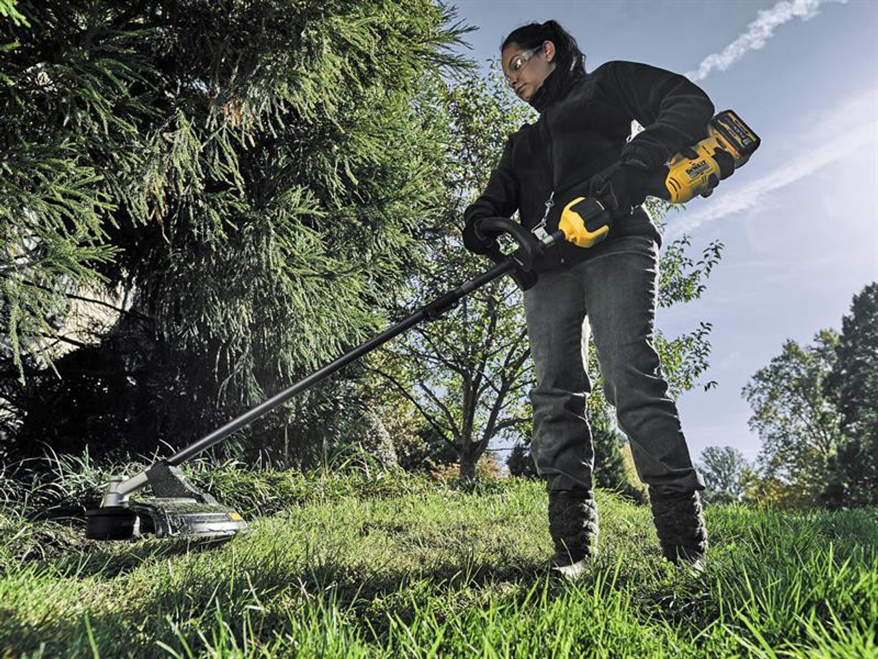 DeWALT DCMAS5713X1 XR FlexVolt Split Boom System + Grass Trimmer 54V 1 x 9.0Ah Li-ion
