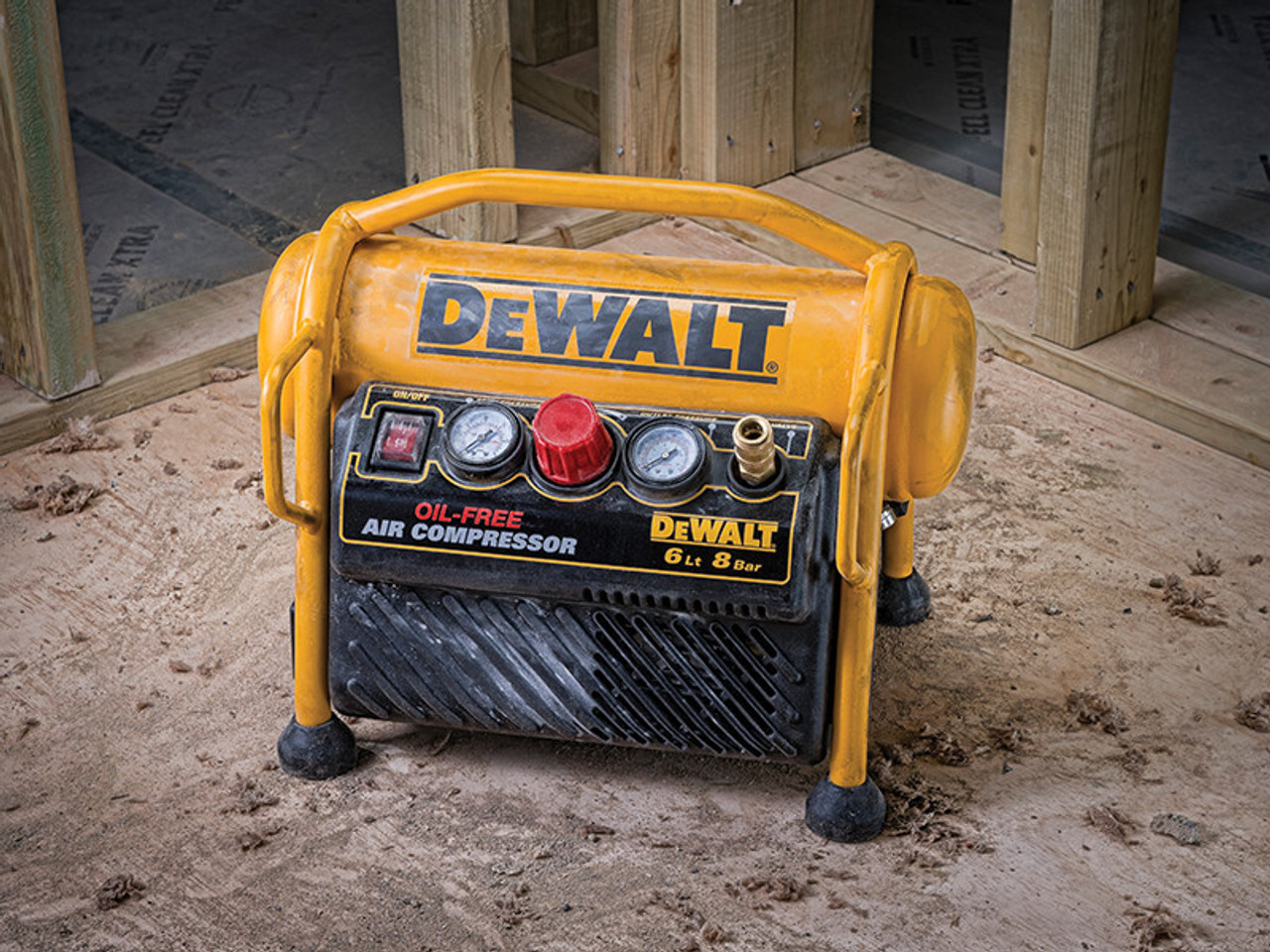 DeWALT DPC6MRC Mini Roll Cage Compressor 6 litre 1100W 240V