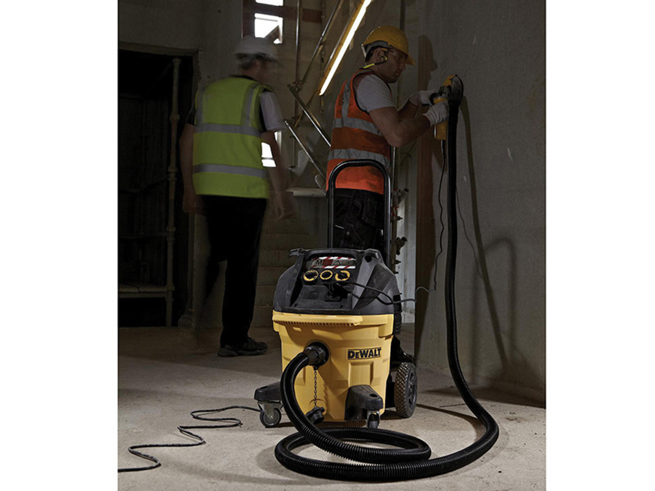 DeWALT DWV902M M-Class Next Generation Dust Extractor 1400W 110V
