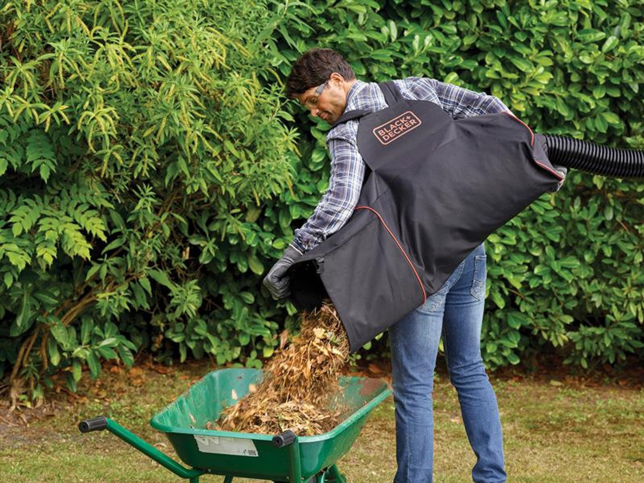 Black & Decker BEBLV301 3-in-1 Electric Leaf Blower 3000W 240V