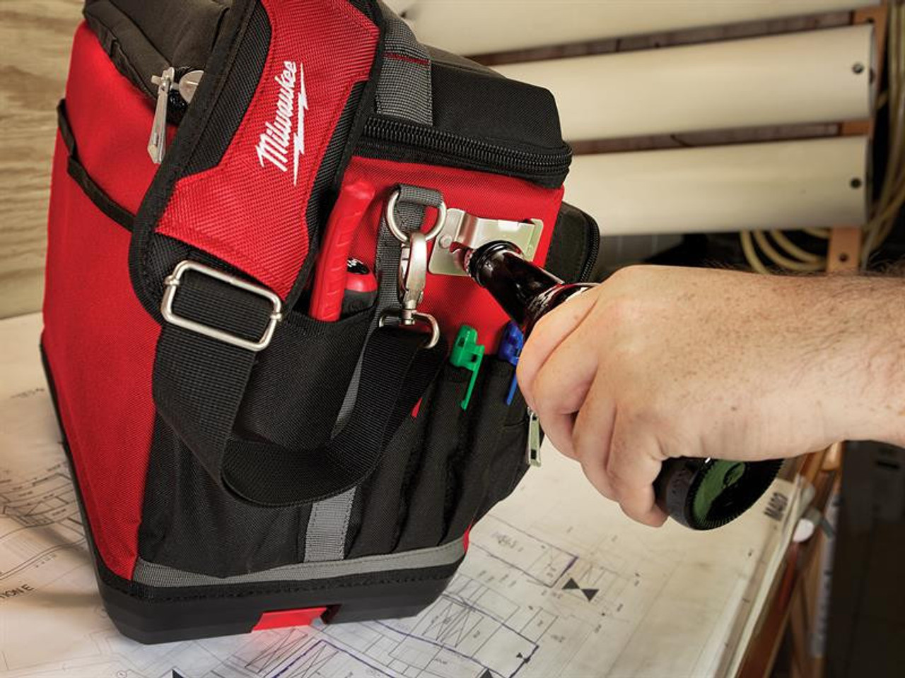Milwaukee Hand Tools PACKOUT Jobsite Cooler