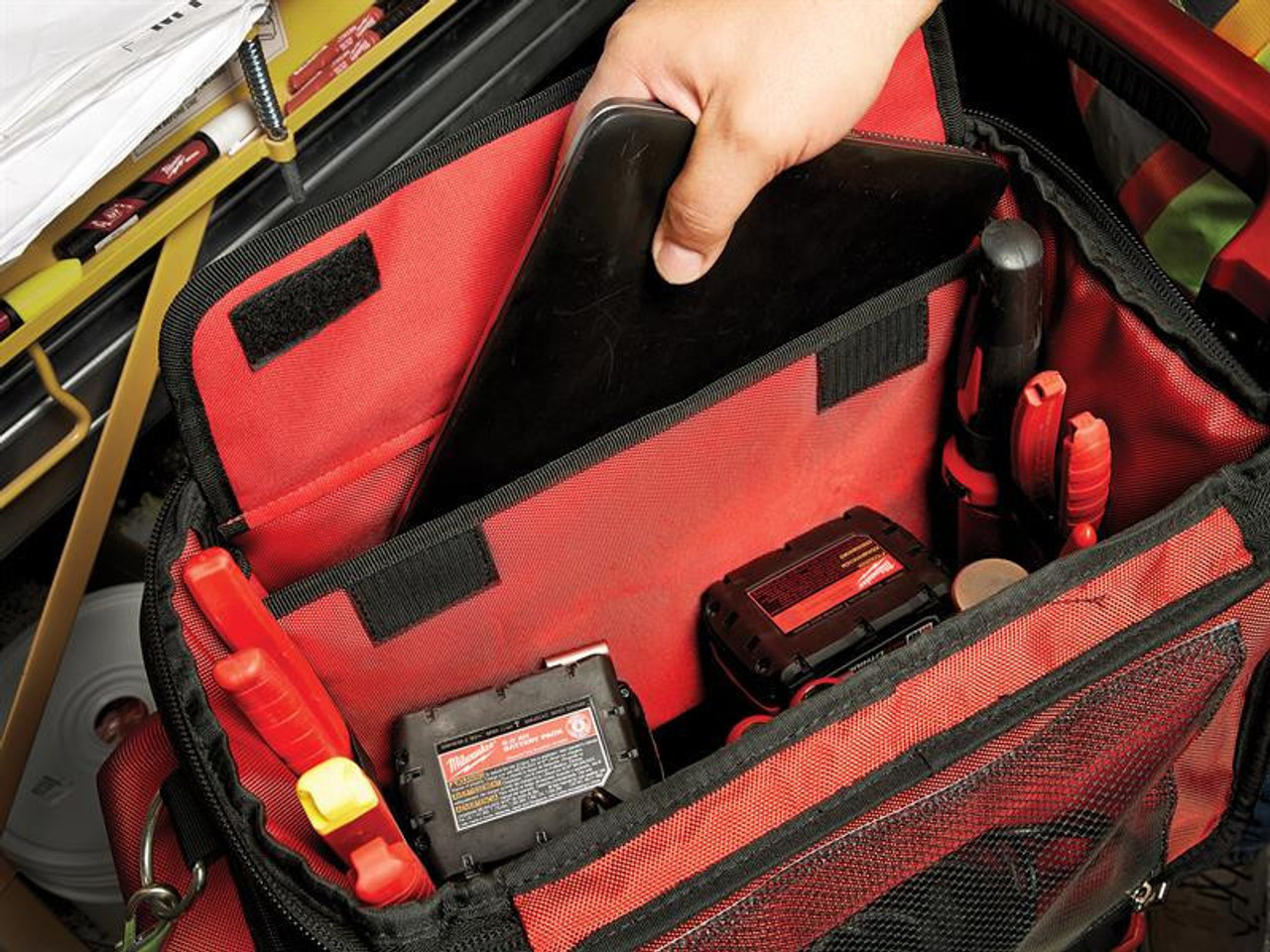 Milwaukee Hand Tools PACKOUT Tech Bag