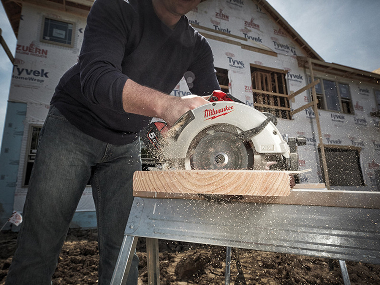 Milwaukee Power Tools M18 BLCS66-0 Brushless Circular Saw 190mm 18V Bare Unit