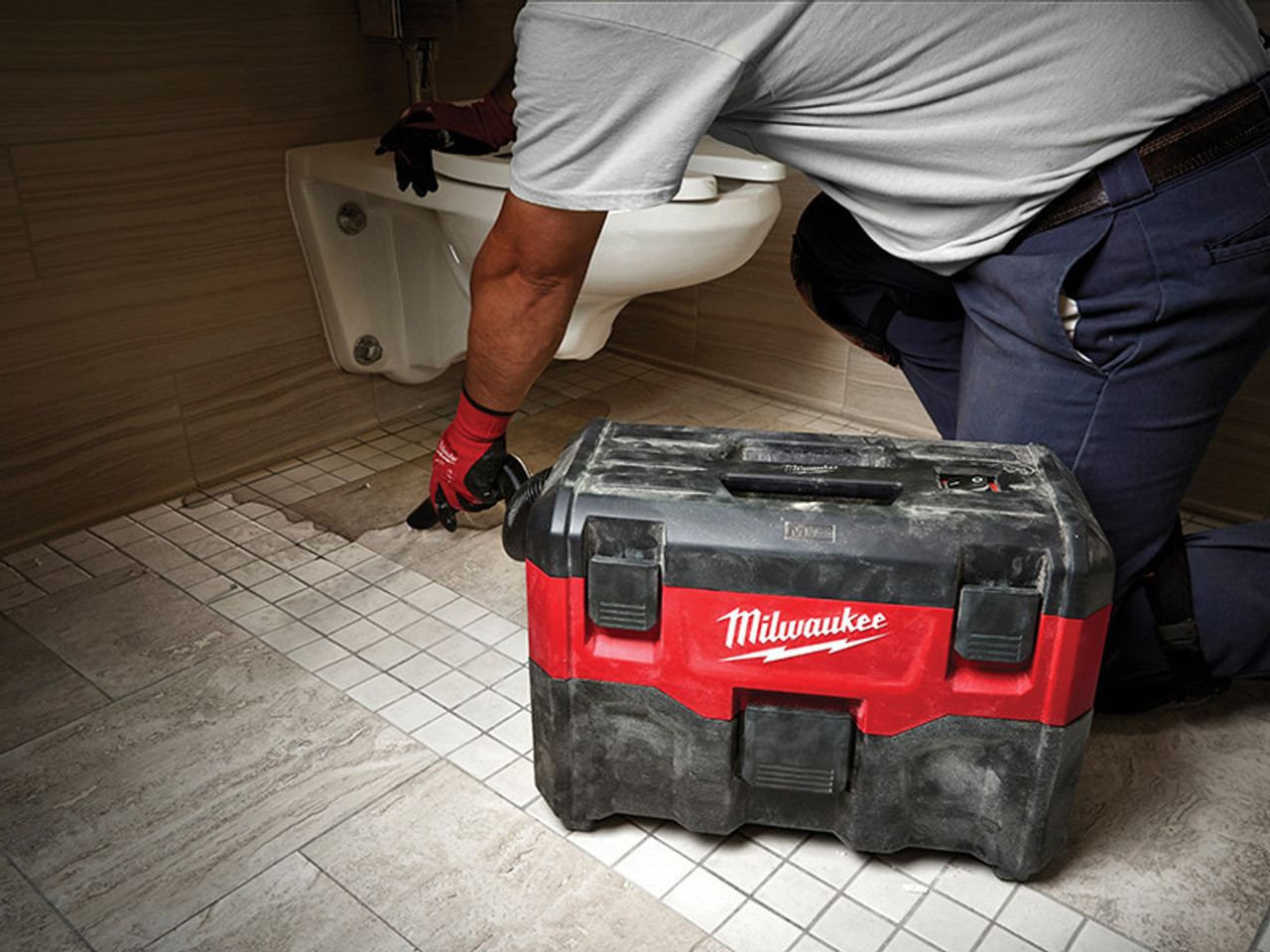 Milwaukee Power Tools M18 VC2-0 Wet/Dry Vacuum