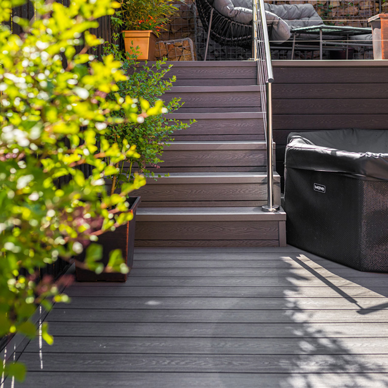 Woodgrain Effect Reversible Composite Decking Board Steps