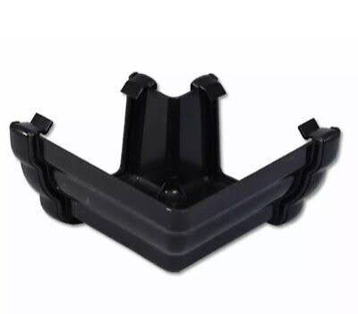 Floplast RAN1 Niagara 90Deg Internal Angle Black