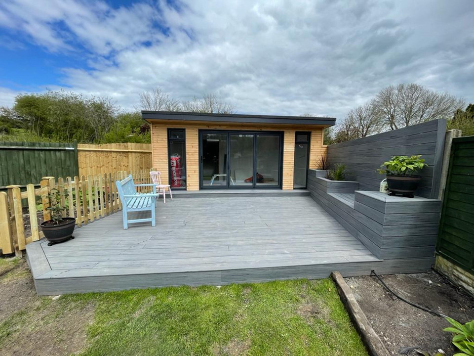 Outbuilding with AB Fusion Woodgrain Composite Decking Boards