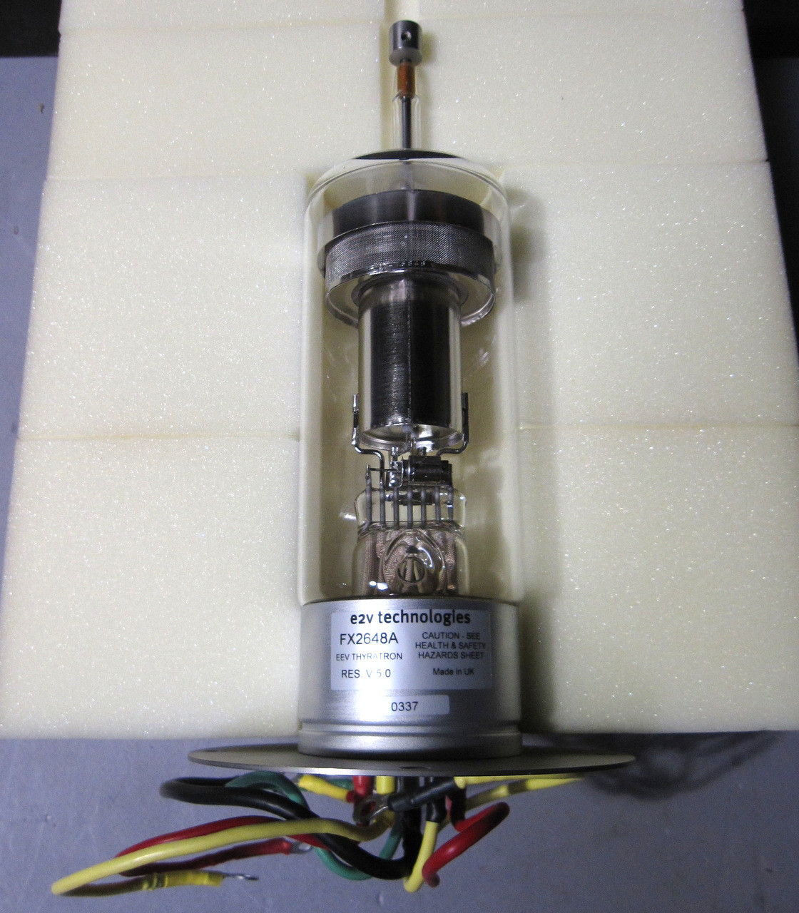 UHFビデオトランスミッター EVT-2500 映像機器 ＞ ビジュアルアクセサリー ＞ EXCELSOUND EVT-2500