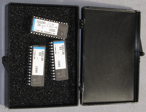 05500405-B - Set of Three PROM chips (Toshiba) - Used