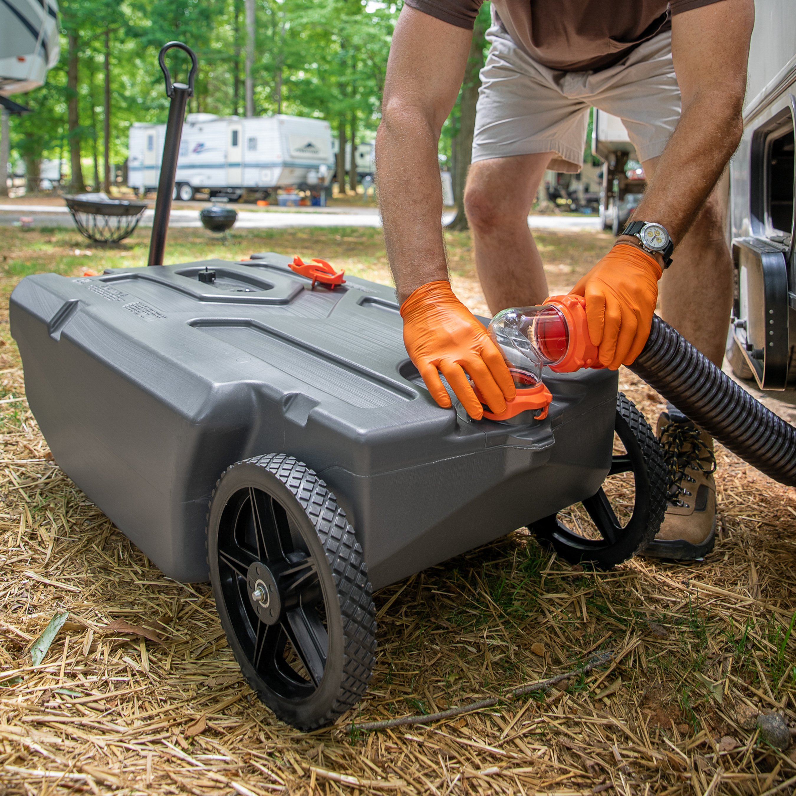 Rhino Tote Tank with Steerable Wheels, 28 Gallon - Camco Outdoors 
