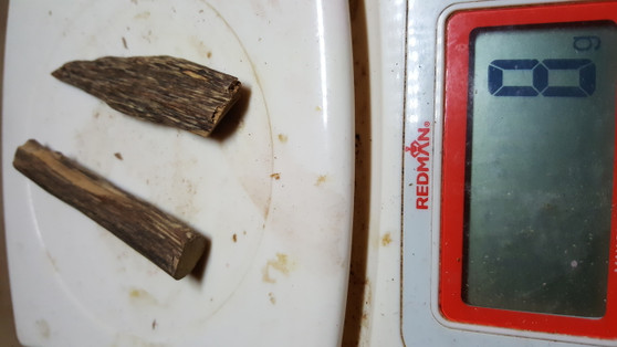 Agarwood/Aloeswood Oud chips, Golden Triangle 8 grams...