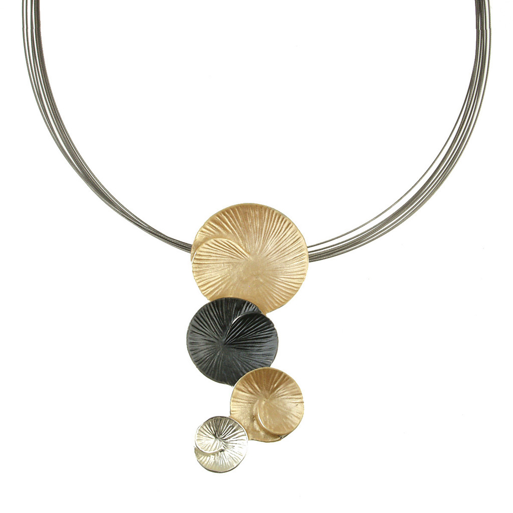 3048-7 - Vertical Lily Pendant Gold Combi