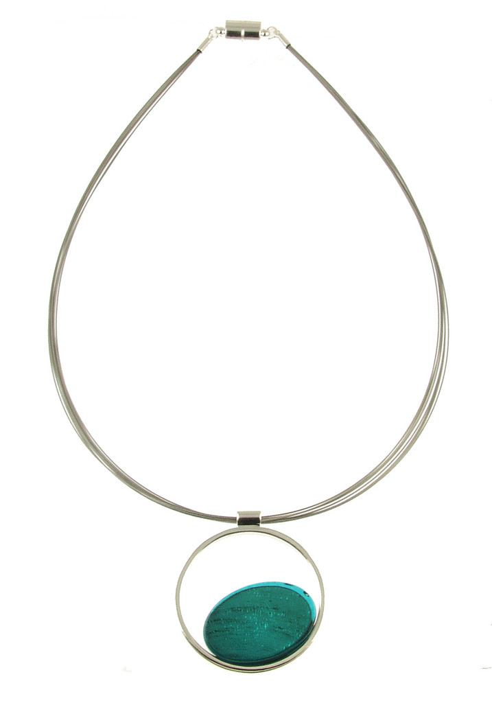 374-22 - SHINY SILVER/TURQUOISE CIRCLE PENDANT - 17"