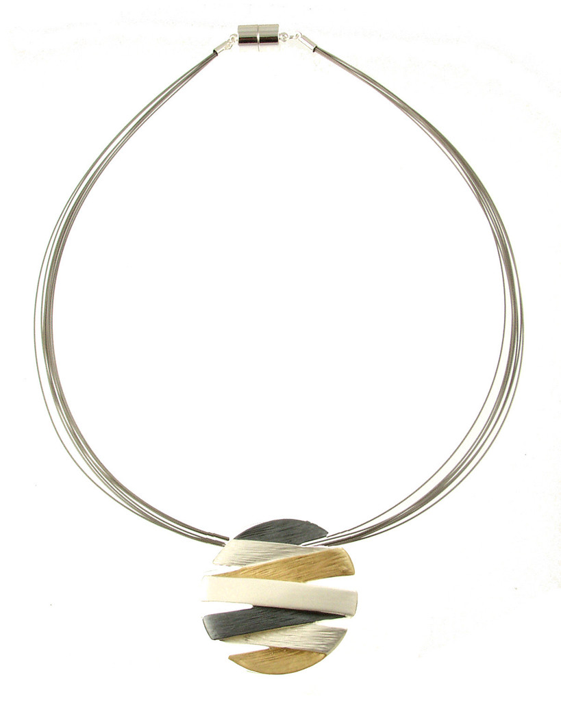 396-7 - SILVER/GREY/GOLD PENDANT 18"
