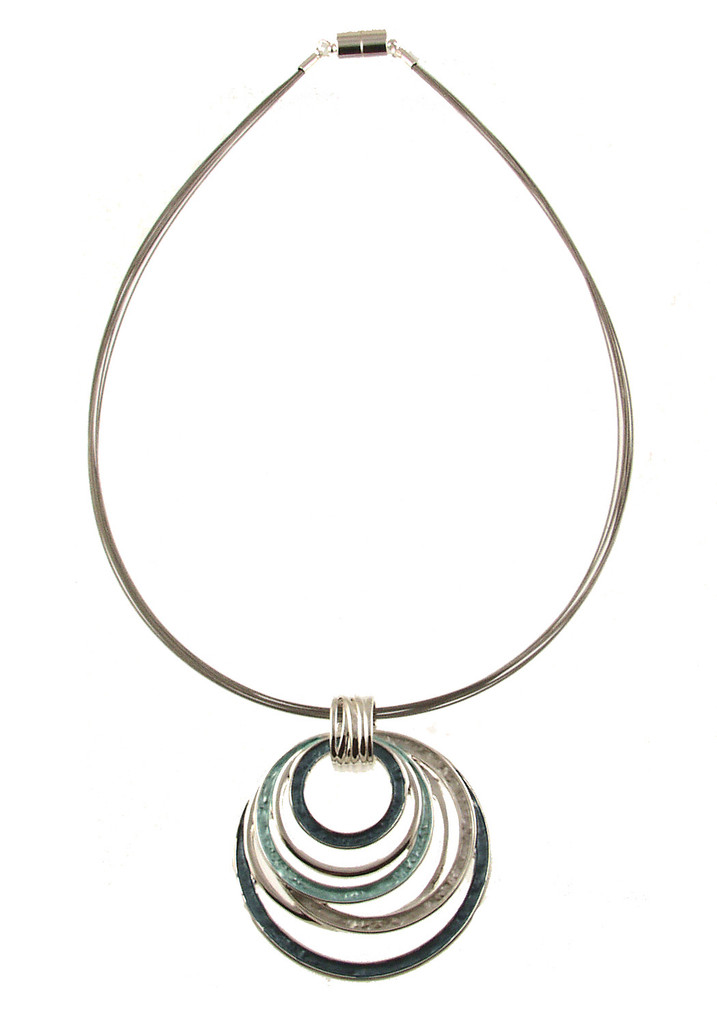 197-2 - SHINY SILVER/BLUE COMBI CIRCLES PENDANT - 18"