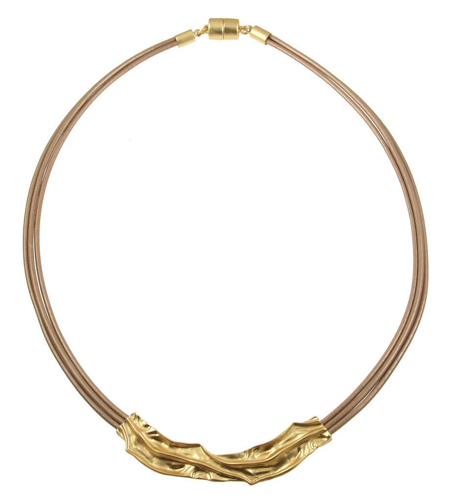 525-2 - LIGHT MATTE GOLD/CHAMPAGNE NECKLACE - 18"