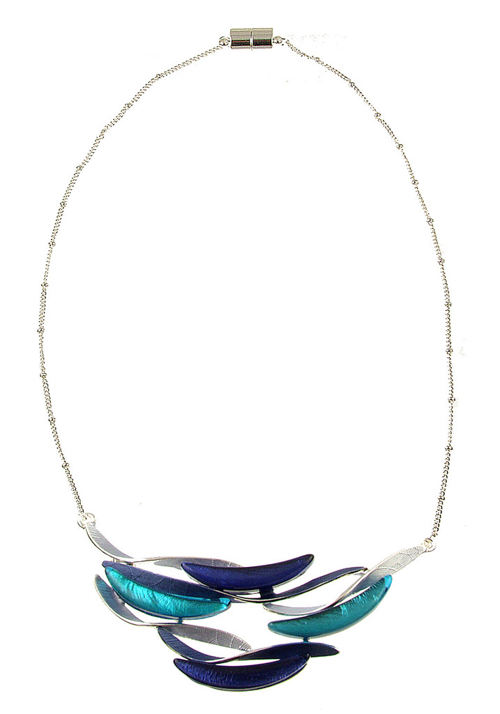 329-28 - RESIN WAVE NECKLACE - DARK BLUE/TURQUOISE 18"