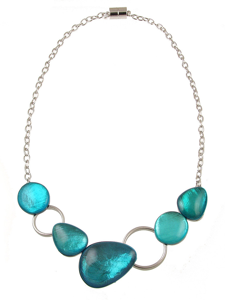 377-22 - RESIN NECKLACE - TURQUOISE 18"