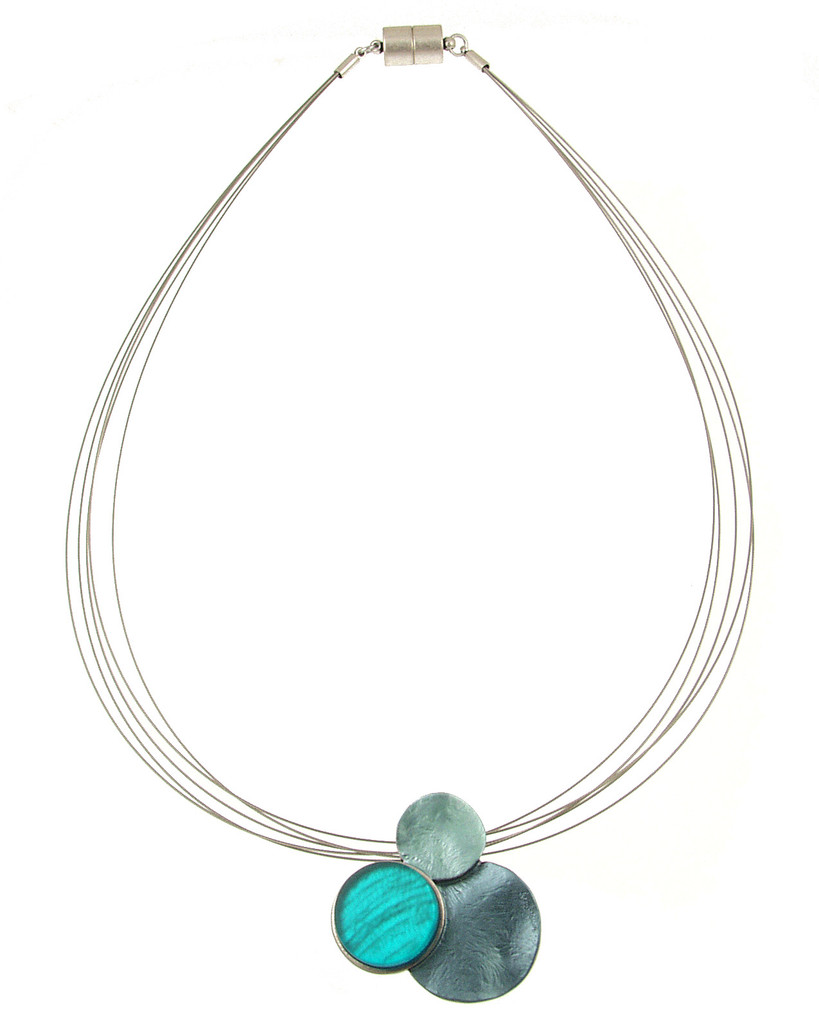 256-22 - LAYERED CIRCLE PENDANT - TURQUOISE/TEAL 18"