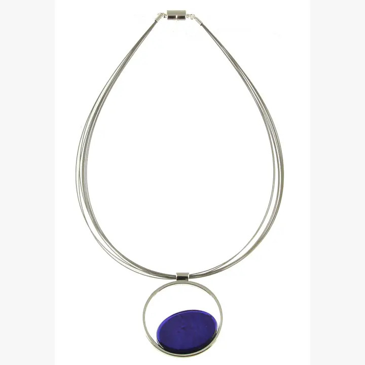 374-28 - SHINY SILVER/DARK BLUE CIRCLE PENDANT - 17"