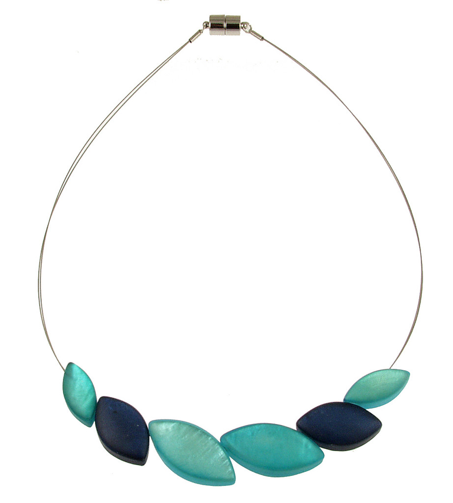 884-2 - RESIN LEAF NECKLACE - TURQUOISE COMBINATION - 18"