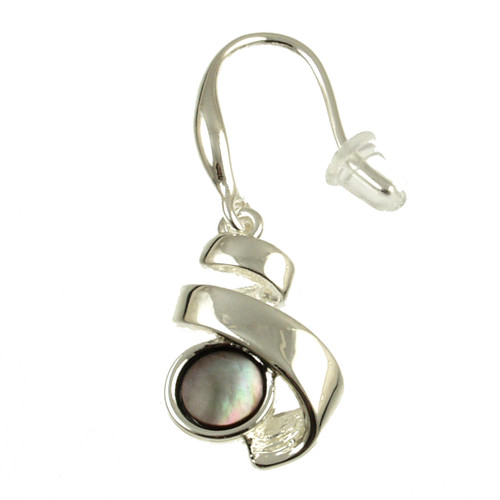 6047-1 - Black Shell Ribbon Earring