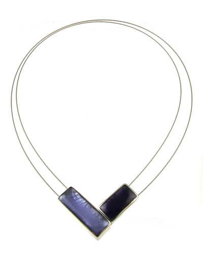 2033-4 - TWO TONE FRONT LOCK MAGNETIC PENDANT 17" - PERIWINKLE/PURPLE