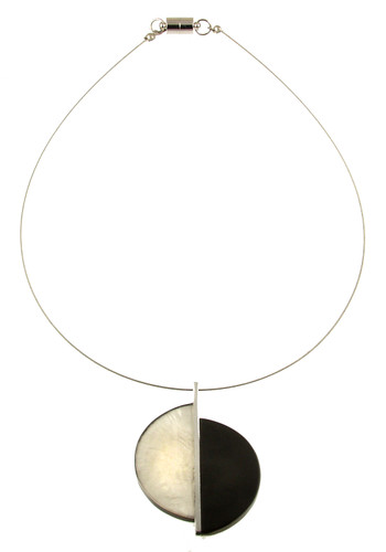 131-8 - TWO TONE PENDANT - WHITE/CHARCOAL - 18"
