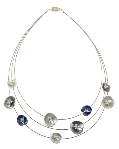 6752-2 - THREE STRAND LILY PAD NECKLACE - BLUE COMBINATION 18"