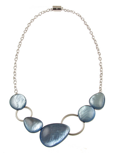 377-2 - RESIN NECKLACE - LIGHT BLUE 18"