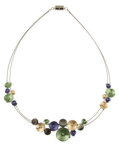 3690-3 - PURPLE/GREEN/GOLD/BLACK SHELL FLOWER NECKLACE 18"