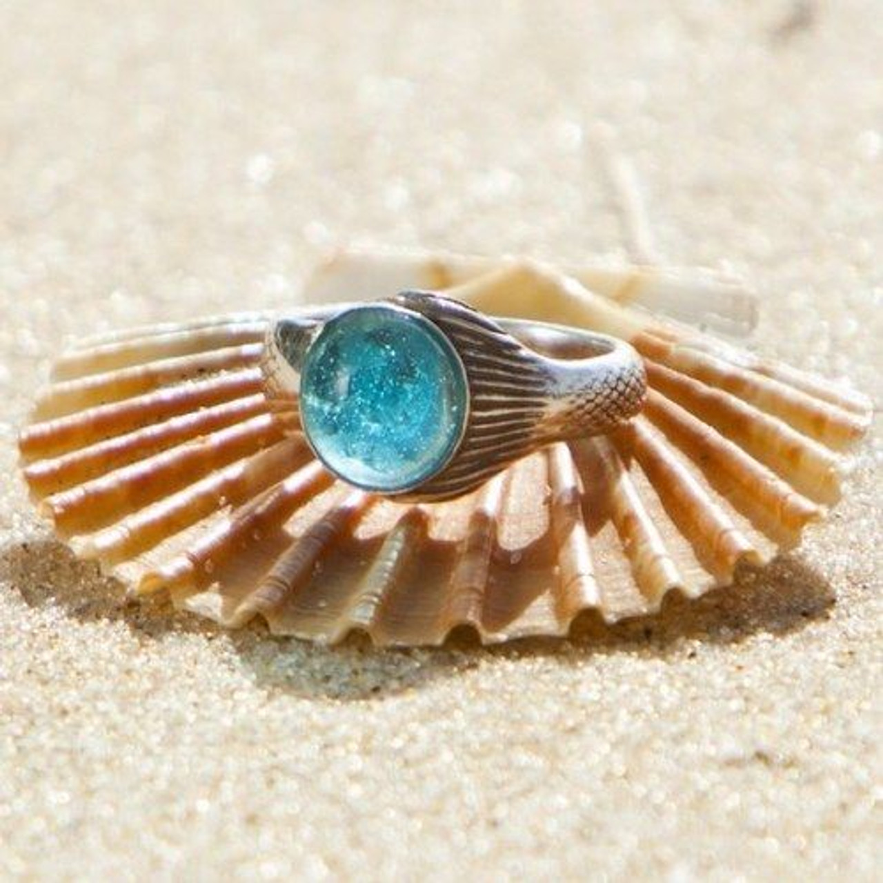 Mako island sales moon ring