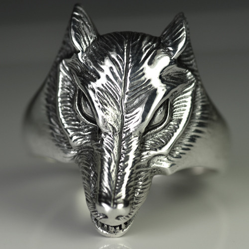 Wolf Head Ring in Sterling Silver 925 fine details
