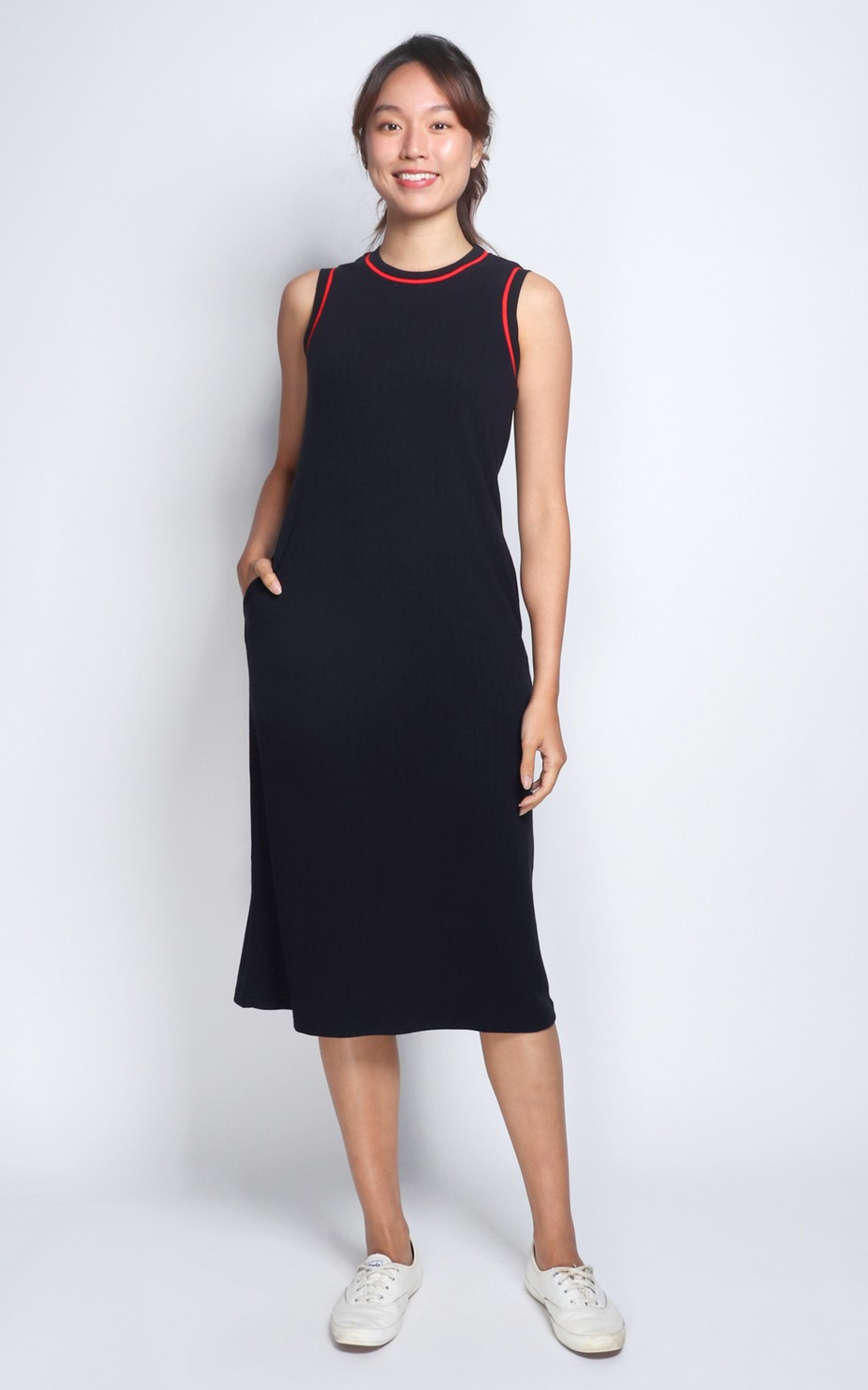 Serene Knit Midi Dress - Navy Serene Knit Midi Dress - Navy