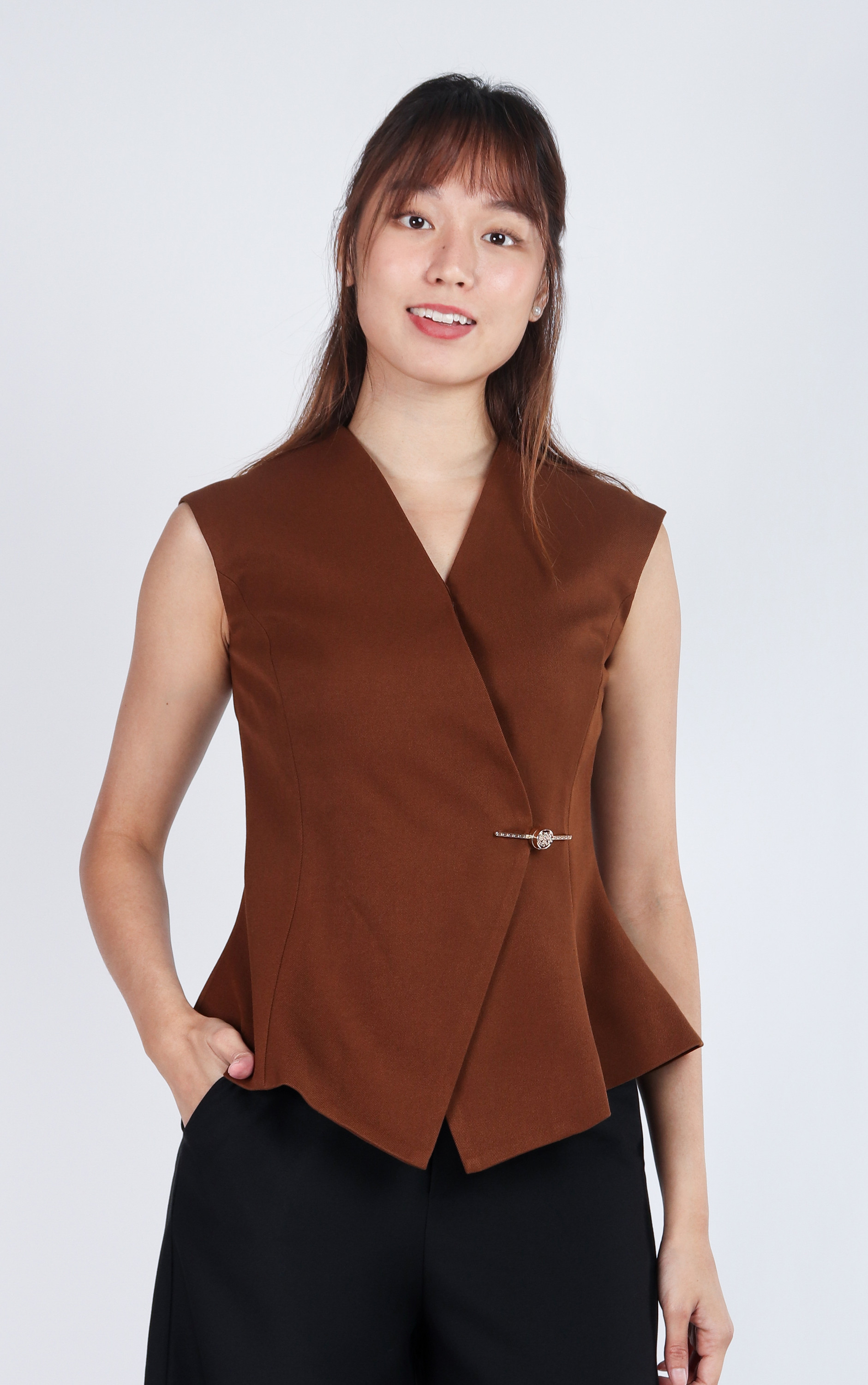 Clarien Tailored Wrap Top - Chestnut