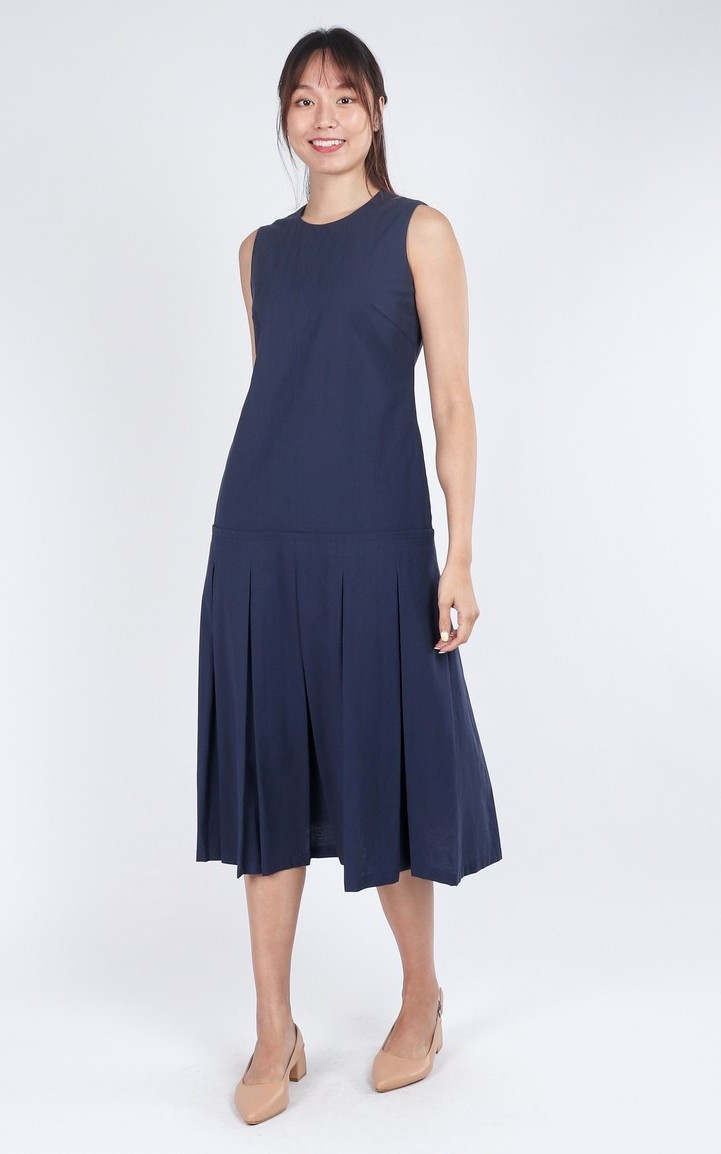 Macey Dropwaist Midi Dress - Navy