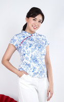 Lunar Porcelain Cheongsam Top - Blue