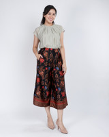Eloise Rolled Neckline Top - Sand