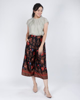 Eloise Rolled Neckline Top - Sand