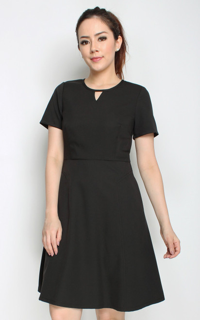 Keyhole Flare Dress - Black