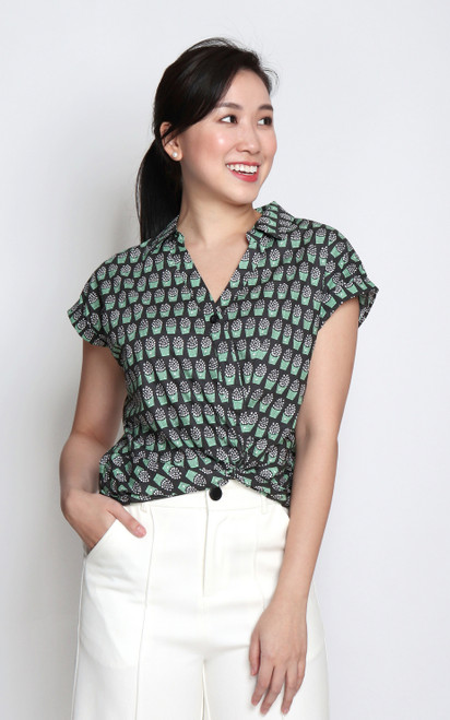 Printed Knotted Shirt