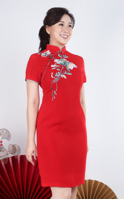 Radiance Embroidered Cheongsam Dress - Red
