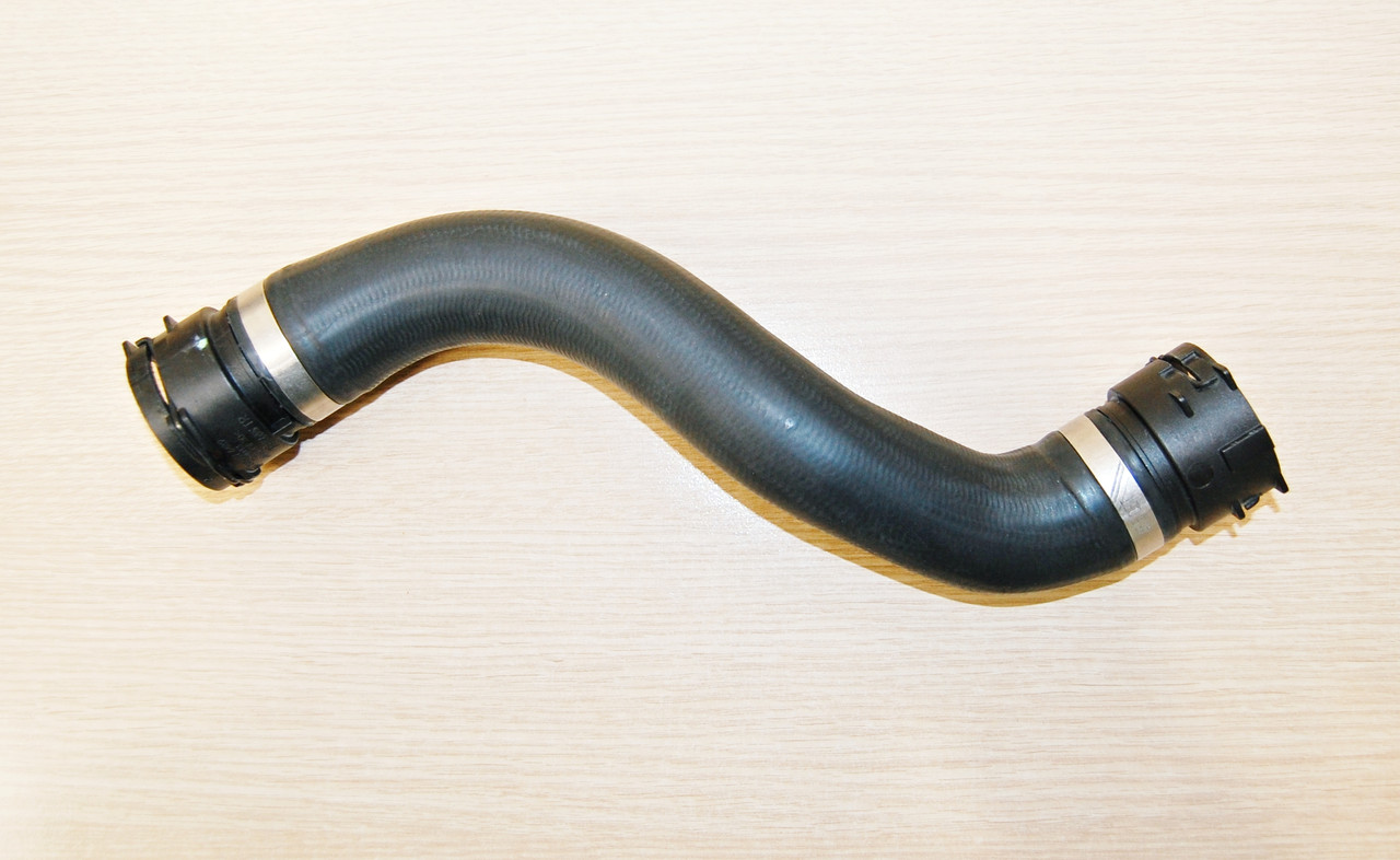 NEW OEM MERCEDES BENZ C-Class W205 COOLANT HOSE FROM LEFT COOLER ...