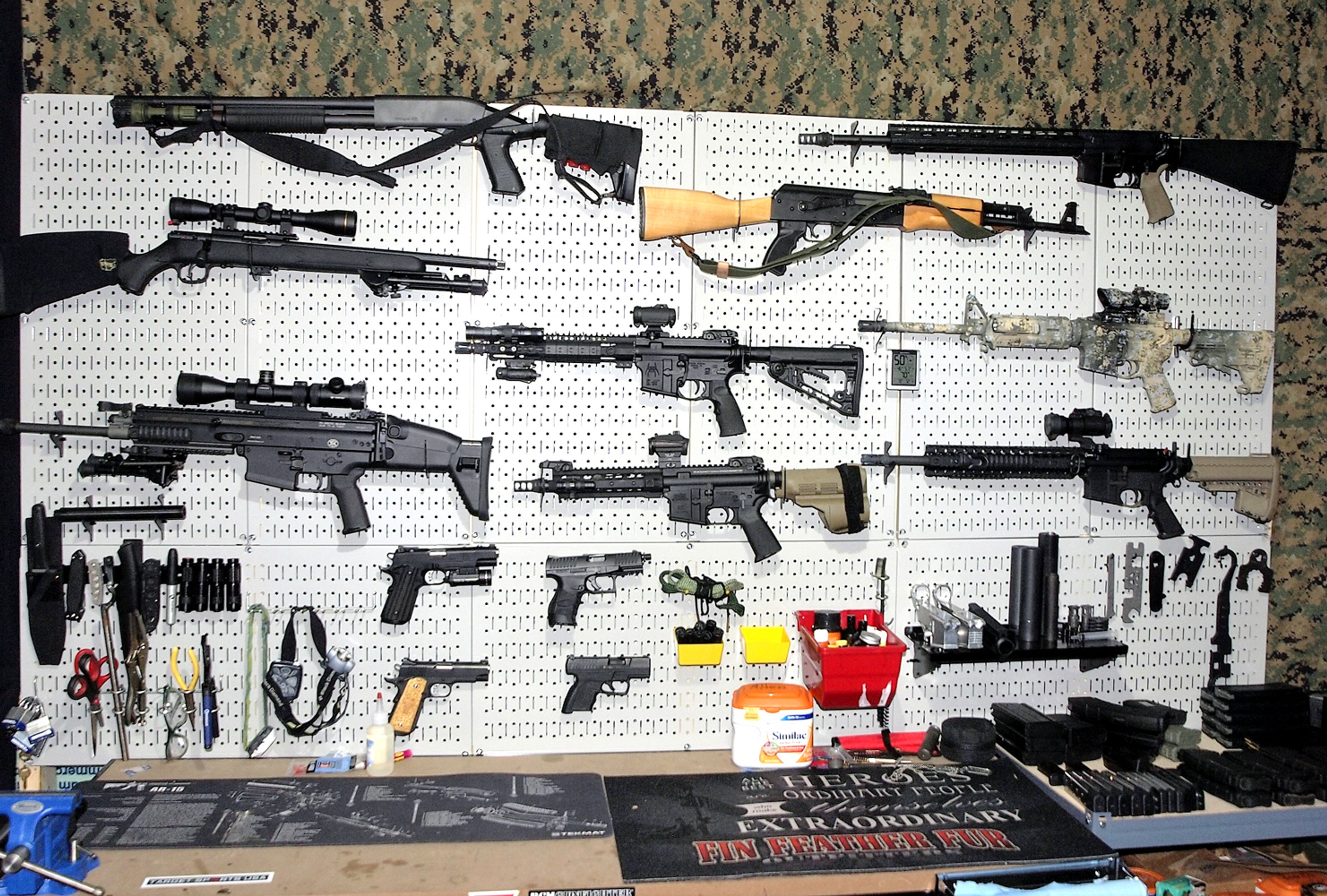 White Wall Gun Rack Panel Metal Pegboard 32 x 16