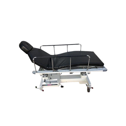 Hausted 878 in side view.